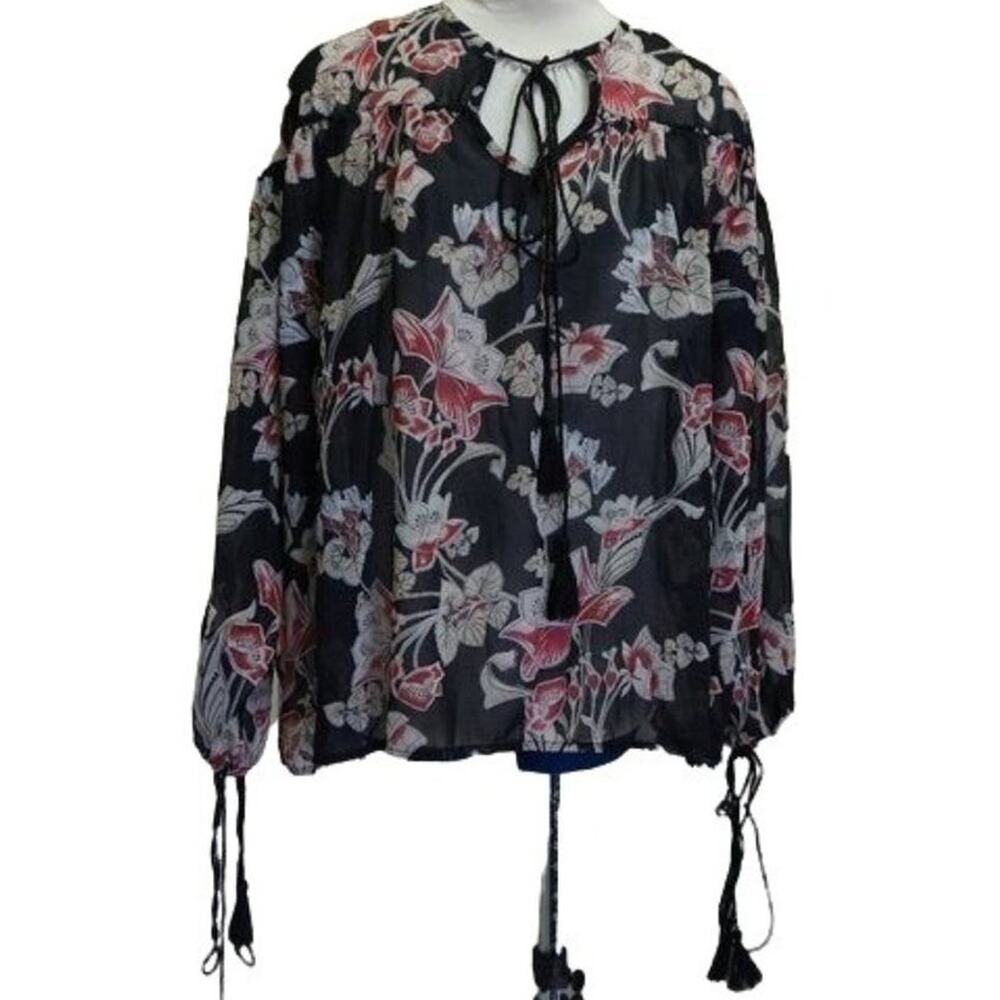 Madisonne boho tassel long sleeve poet top black, pink Medium $58
